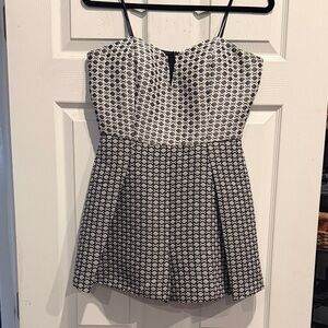 Mustard Seed Monochrome Geometric Romper Dress, Size Medium